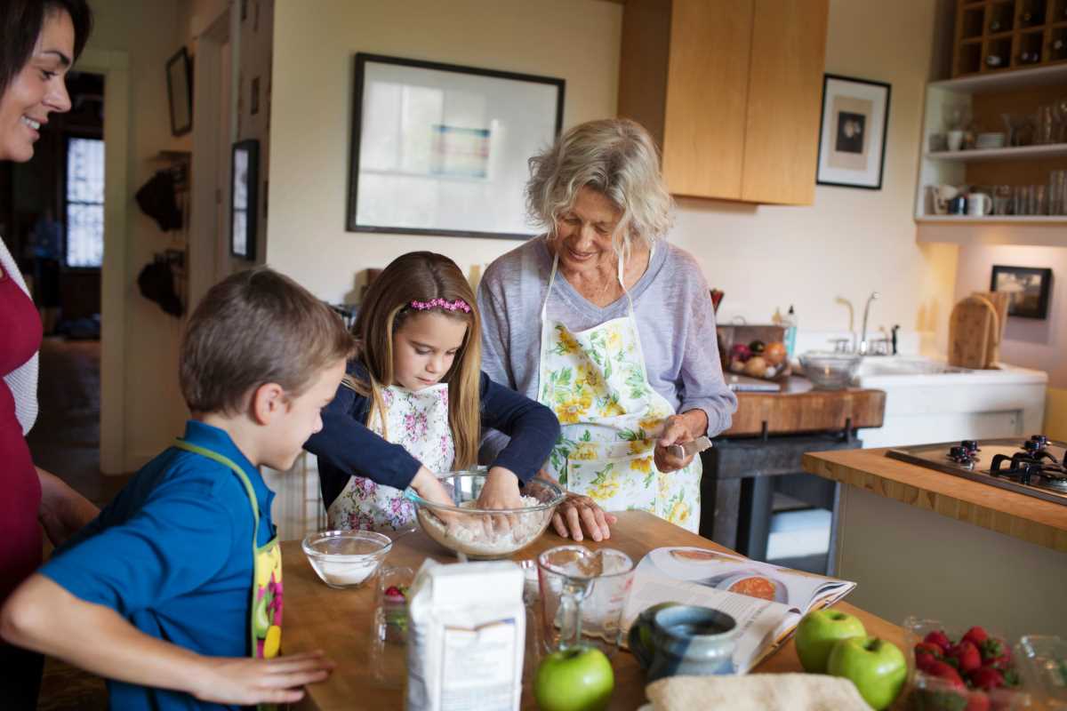 Delicious Meals That Bring the Family Together in the Kitchen 